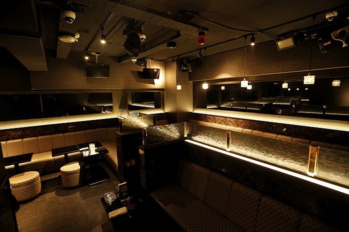 shop03.jpg